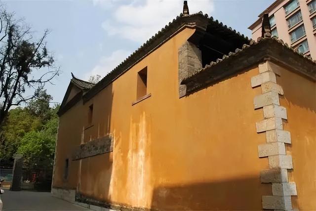 昆明十大必吃本地餐厅24小时营业（昆明这10家餐厅竟然是名人故居）(41)