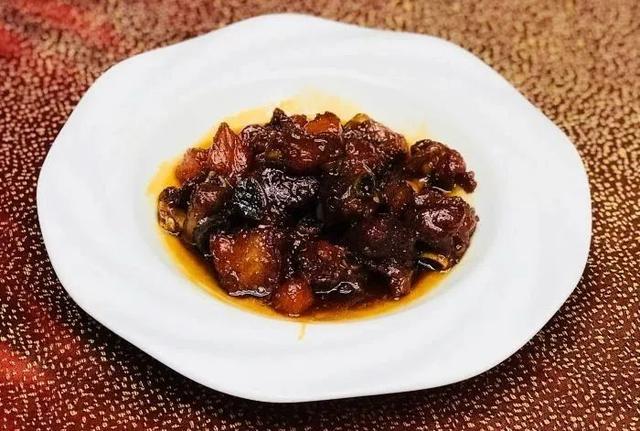 昆明十大必吃本地餐厅24小时营业（昆明这10家餐厅竟然是名人故居）(35)