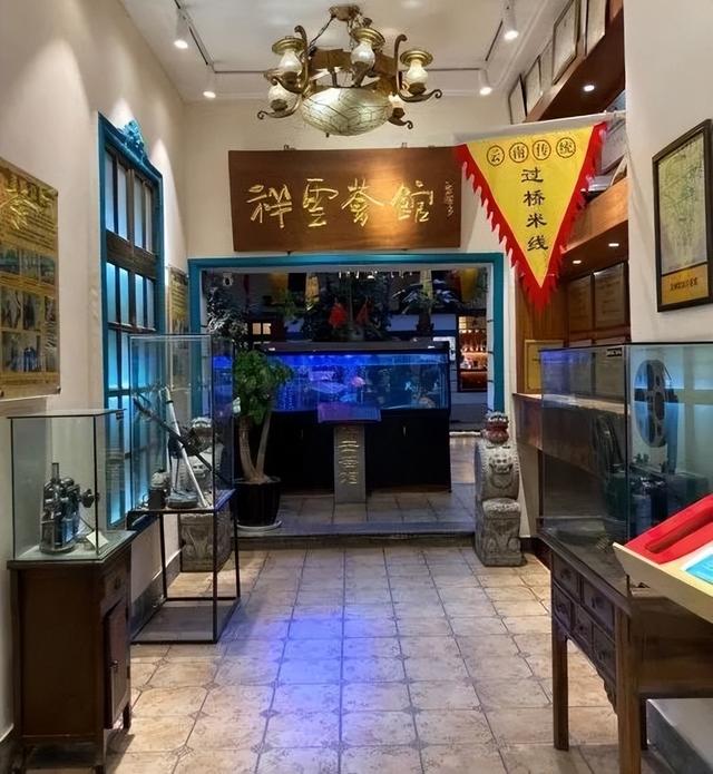 昆明十大必吃本地餐厅24小时营业（昆明这10家餐厅竟然是名人故居）(26)