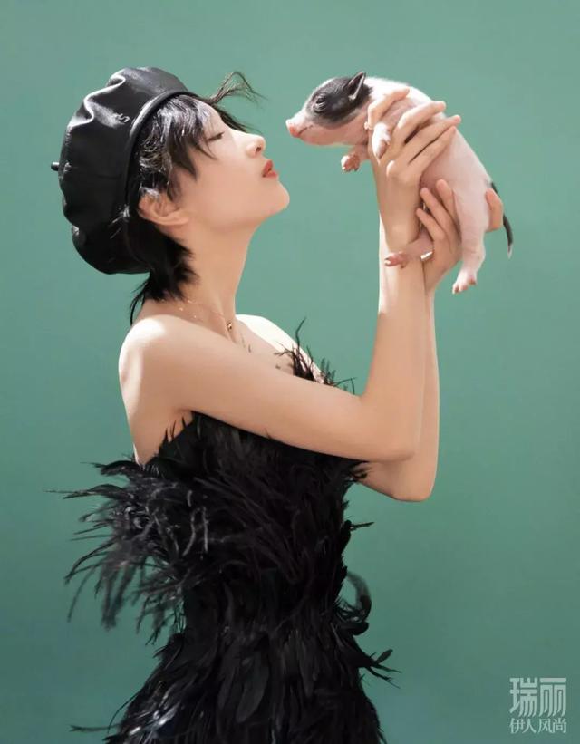 幕后之王周冬雨下巴怎么了（幕后之王女主角哪里是布小谷）(20)