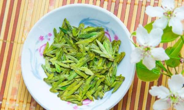 龙井每一泡时间,龙井怎么冲泡方法图1