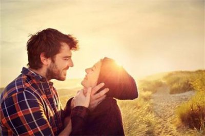 ​怎么和狮子座谈恋爱？先了解狮子座在恋爱中会伪装什么？