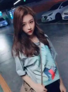 ​爆火又快速过气的“地下车库女神”温婉