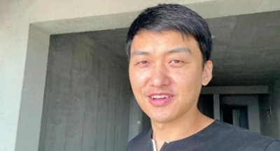 强子不装了,负二代”送扎拉豪礼!表弟去亚国,为何不找洋媳妇